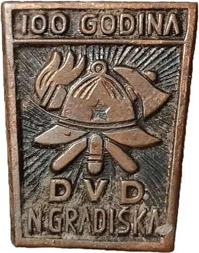 DVD NOVA GRADIŠKA 1871 1971  brončana